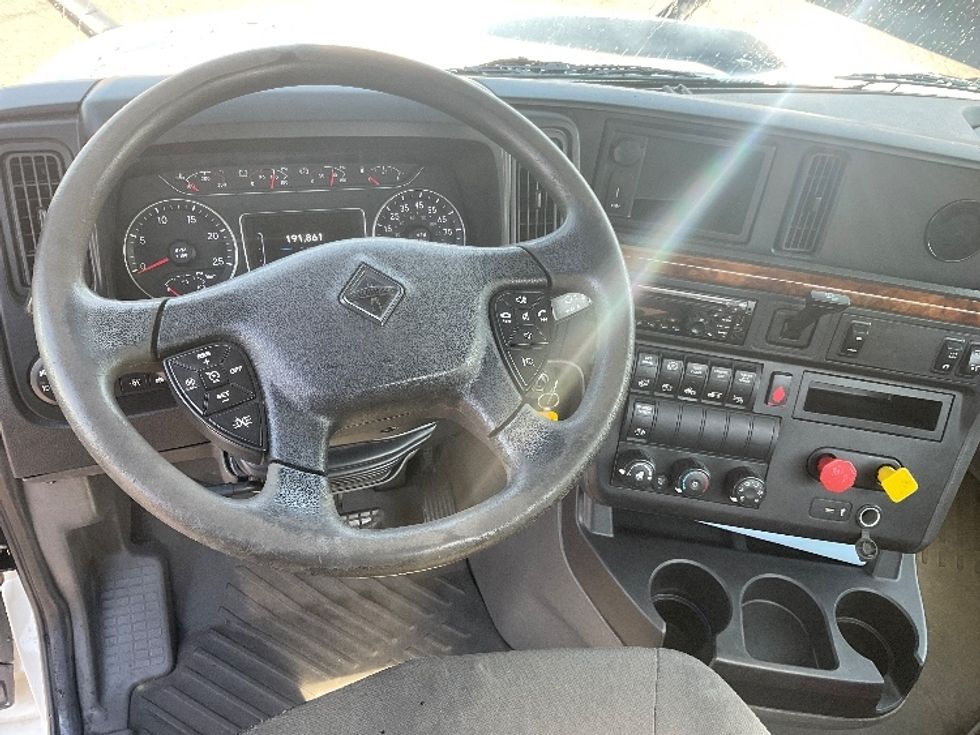 Day Cab Tractor-Heavy Duty Tractors-International-2020-LT625-Tacoma-WA-191,852\n\t\tmiles-$ 65,750 - Image 11