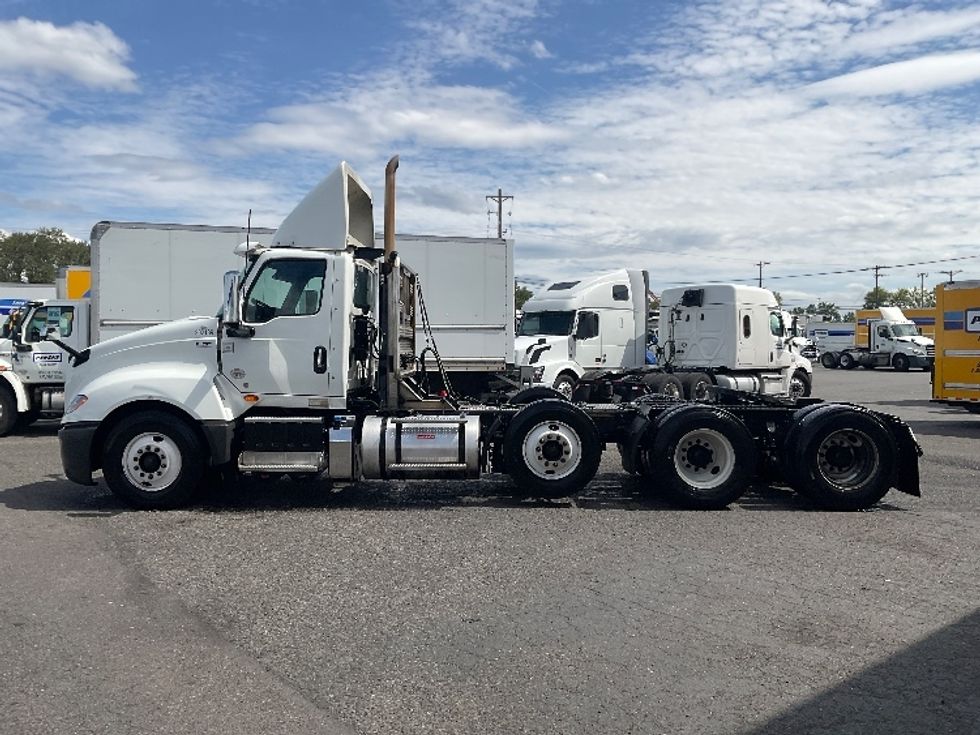 Day Cab Tractor-Heavy Duty Tractors-International-2020-LT625-Tacoma-WA-194,284\n\t\tmiles-$ 65,750 - Image 4