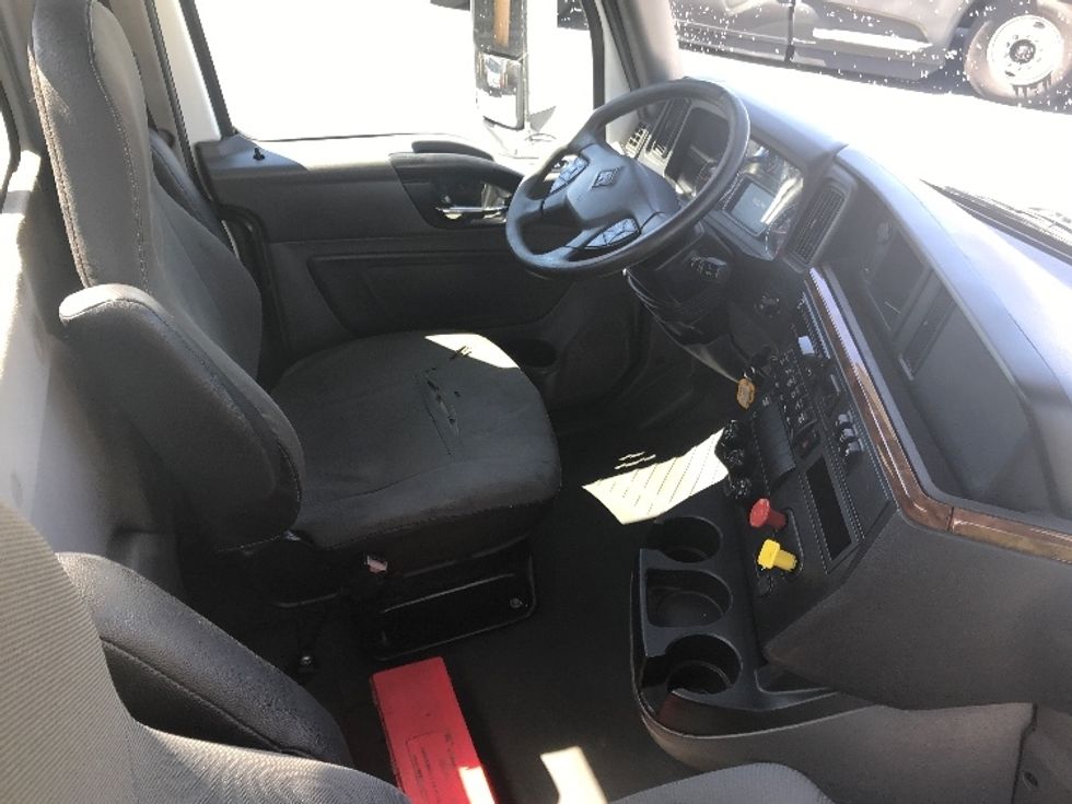 Day Cab Tractor-Heavy Duty Tractors-International-2020-LT625-Tacoma-WA-223,796\n\t\tmiles-$ 56,000 - Image 14