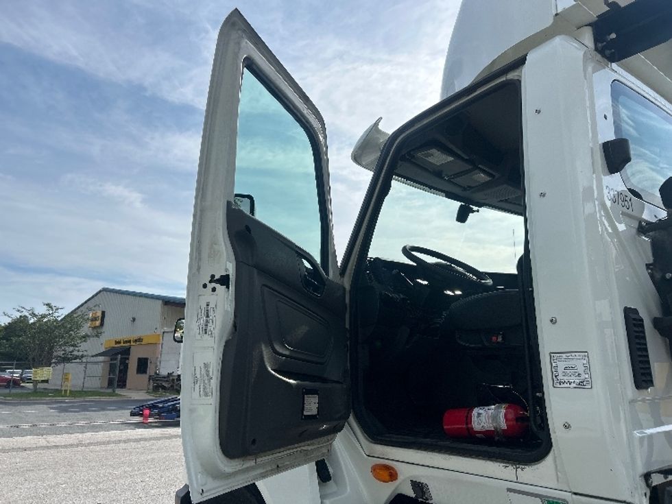 Day Cab Tractor-Heavy Duty Tractors-International-2020-LT625-Tallahassee-FL-449,371\n\t\tmiles-$ 25,000 - Image 9