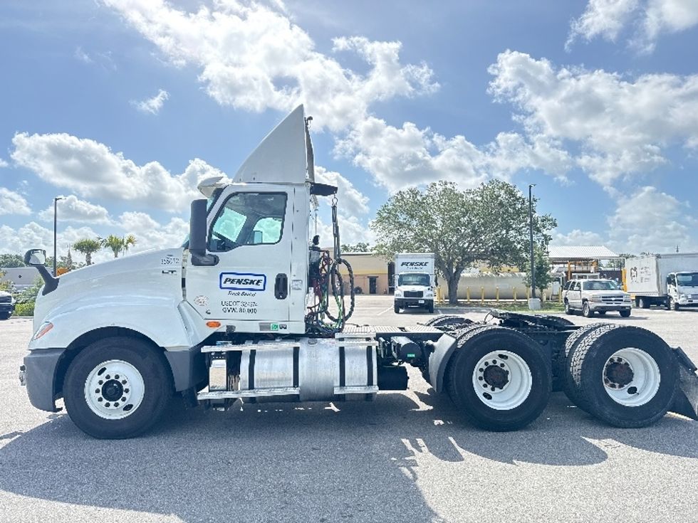 Day Cab Tractor-Heavy Duty Tractors-International-2020-LT625-Tampa-FL-351,270\n\t\tmiles-$ 44,000 - Image 4
