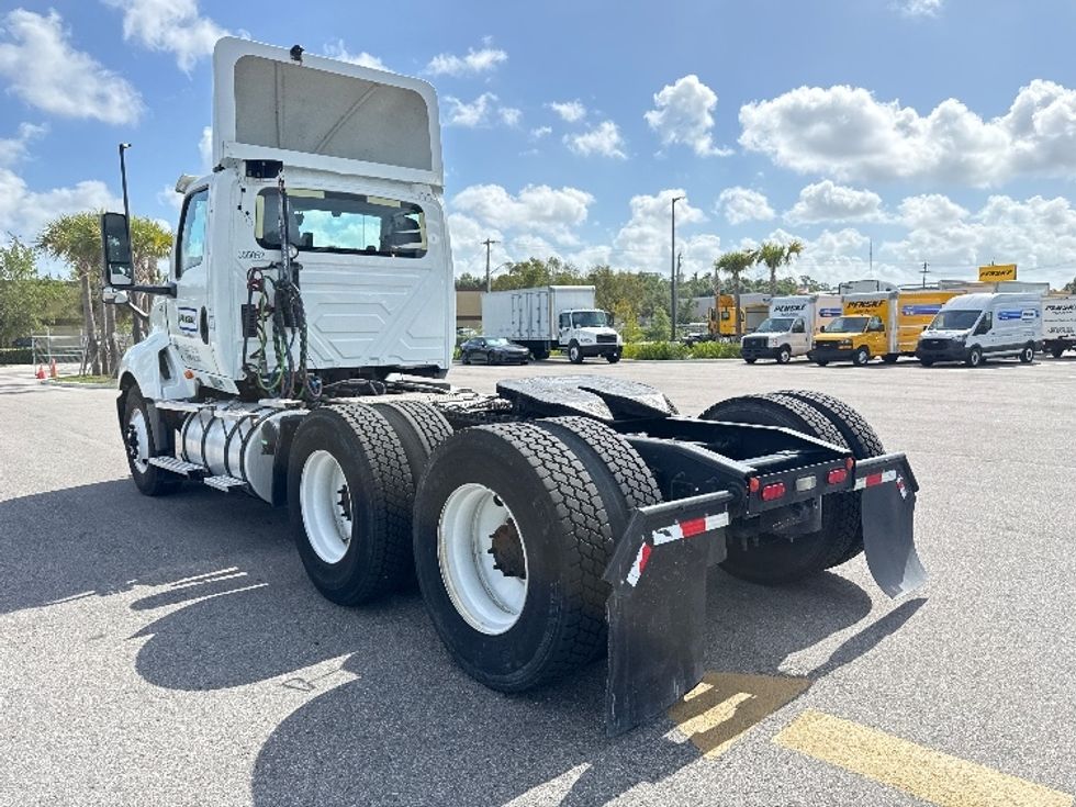 Day Cab Tractor-Heavy Duty Tractors-International-2020-LT625-Tampa-FL-351,270\n\t\tmiles-$ 44,000 - Image 5