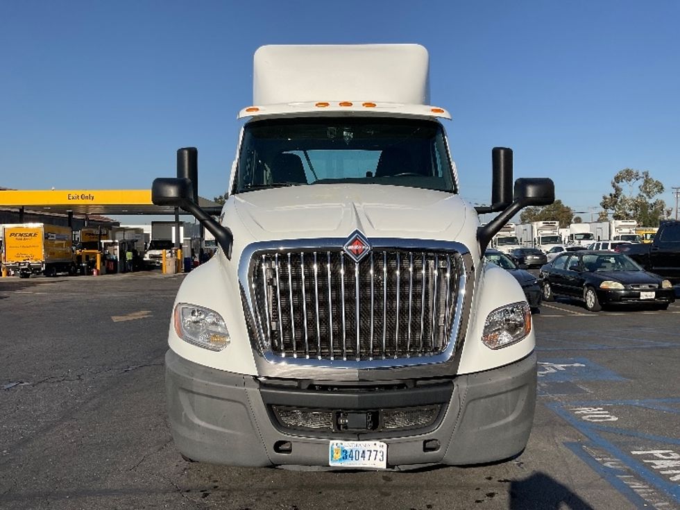 Day Cab Tractor-Heavy Duty Tractors-International-2020-LT625-Torrance-CA-115,488\n\t\tmiles-$ 36,000 - Image 2