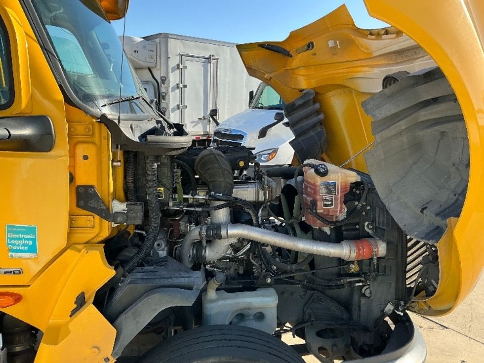 Day Cab Tractor-Heavy Duty Tractors-International-2020-LT625-Torrance-CA-143,962\n\t\tmiles-$ 32,000 - Image 13