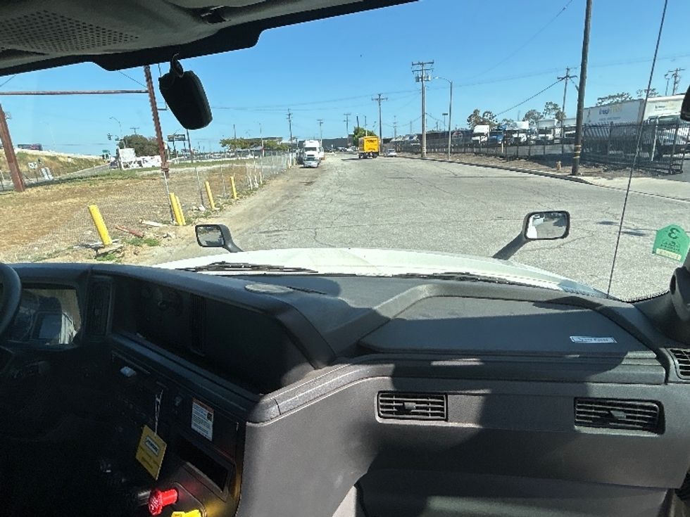 Day Cab Tractor-Heavy Duty Tractors-International-2020-LT625-Torrance-CA-164,087\n\t\tmiles-$ 33,250 - Image 13