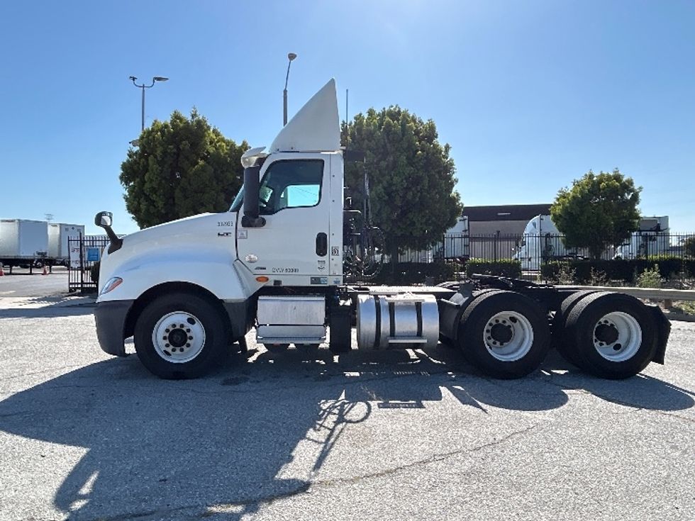 Day Cab Tractor-Heavy Duty Tractors-International-2020-LT625-Torrance-CA-164,087\n\t\tmiles-$ 33,250 - Image 4