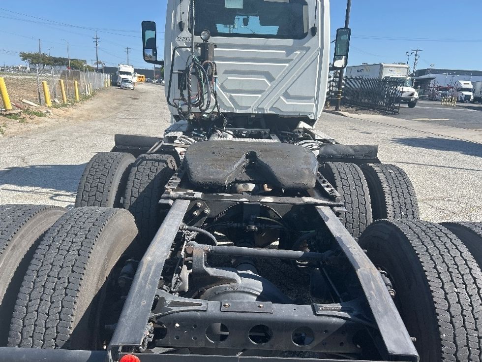 Day Cab Tractor-Heavy Duty Tractors-International-2020-LT625-Torrance-CA-164,087\n\t\tmiles-$ 33,250 - Image 6