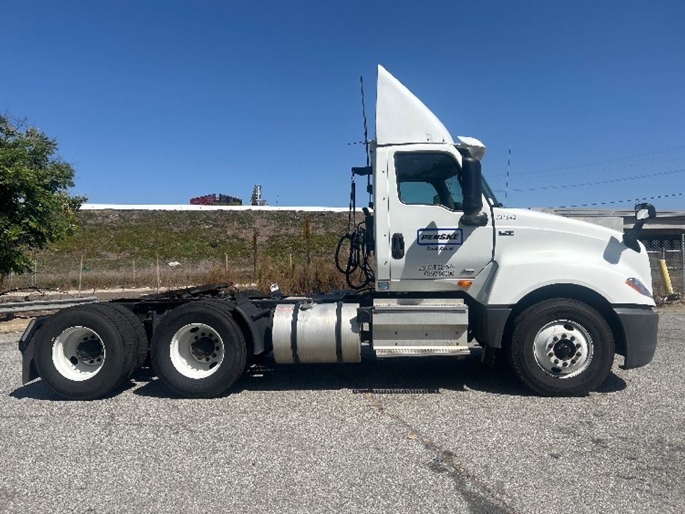 Day Cab Tractor-Heavy Duty Tractors-International-2020-LT625-Torrance-CA-177,261\n\t\tmiles-$ 37,250 - Image 8