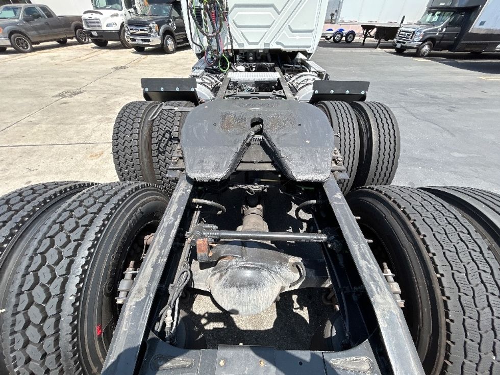 Day Cab Tractor-Heavy Duty Tractors-International-2020-LT625-Torrance-CA-205,378\n\t\tmiles-$ 36,250 - Image 6