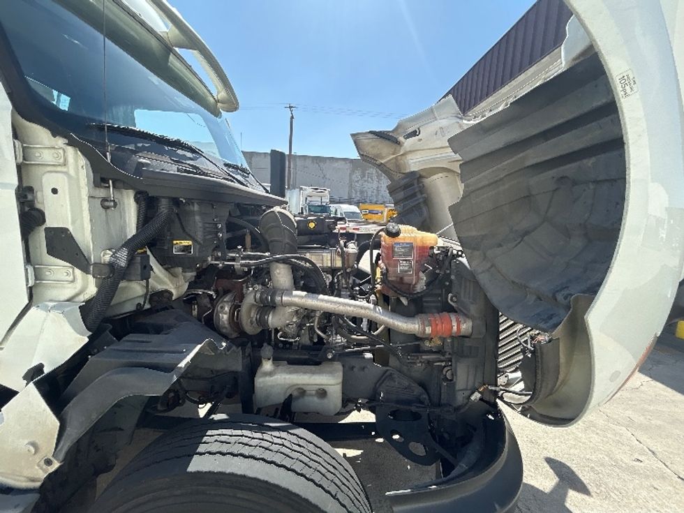 Day Cab Tractor-Heavy Duty Tractors-International-2020-LT625-Torrance-CA-221,195\n\t\tmiles-$ 34,250 - Image 15