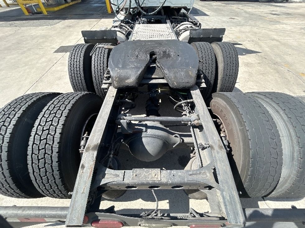 Day Cab Tractor-Heavy Duty Tractors-International-2020-LT625-Torrance-CA-221,195\n\t\tmiles-$ 34,250 - Image 6