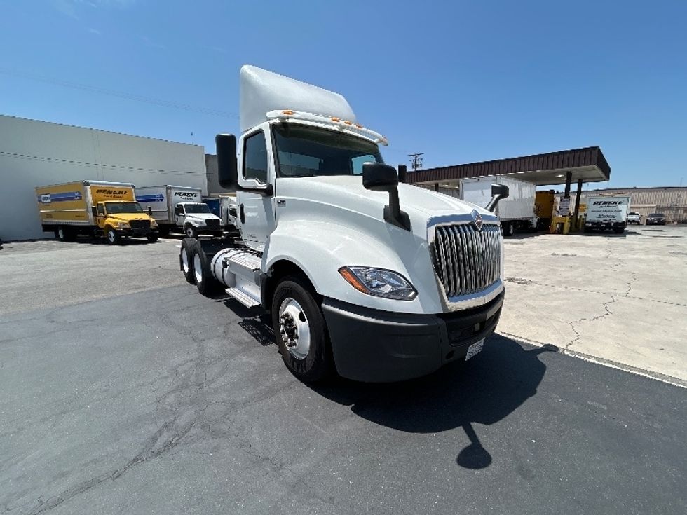 Day Cab Tractor-Heavy Duty Tractors-International-2020-LT625-Torrance-CA-254,326\n\t\tmiles-$ 36,750 - Image 1