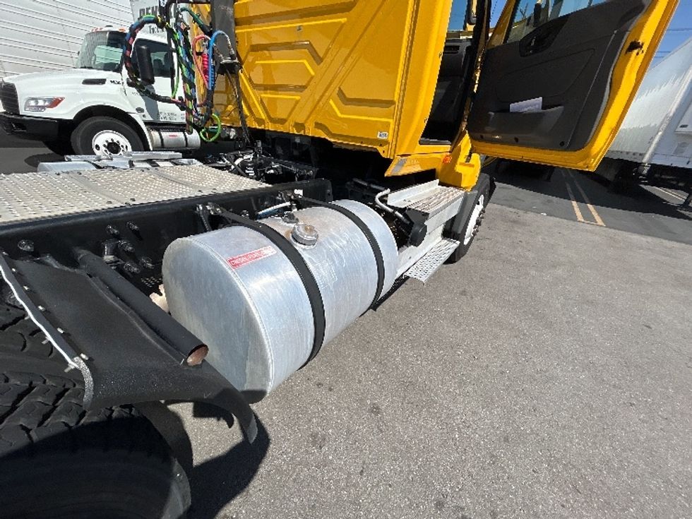 Day Cab Tractor-Heavy Duty Tractors-International-2020-LT625-Torrance-CA-268,288\n\t\tmiles-$ 30,250 - Image 16