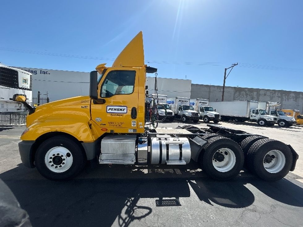 Day Cab Tractor-Heavy Duty Tractors-International-2020-LT625-Torrance-CA-268,288\n\t\tmiles-$ 30,250 - Image 4