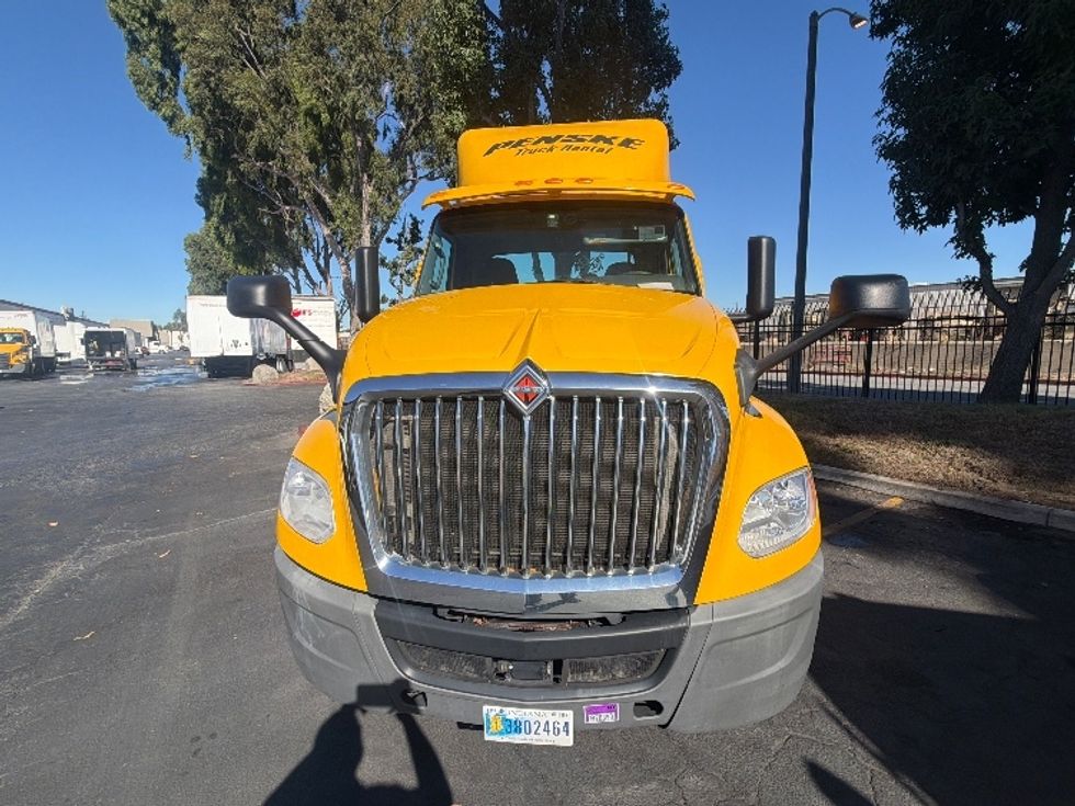 Day Cab Tractor-Heavy Duty Tractors-International-2020-LT625-Torrance-CA-310,868\n\t\tmiles-$ 29,000 - Image 2