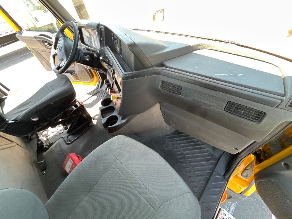Day Cab Tractor-Heavy Duty Tractors-International-2020-LT625-Tracy-CA-336,749\n\t\tmiles-$ 27,000 - Image 13