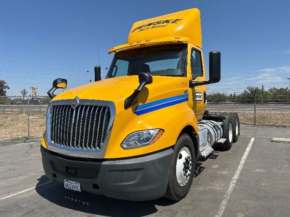 Day Cab Tractor-Heavy Duty Tractors-International-2020-LT625-Tracy-CA-336,749\n\t\tmiles-$ 27,000 - Image 3