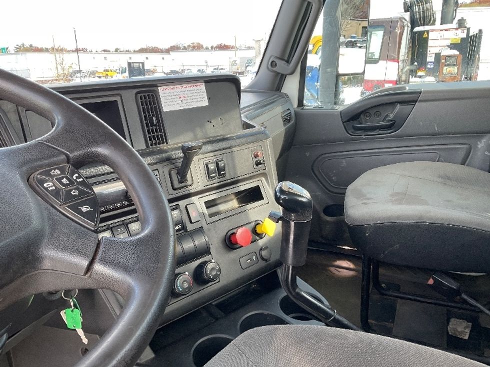 Day Cab Tractor-Heavy Duty Tractors-International-2020-LT625-Traverse City-MI-346,268\n\t\tmiles-$ 36,750 - Image 10