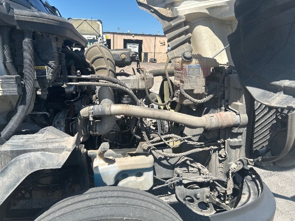 Day Cab Tractor-Heavy Duty Tractors-International-2020-LT625-Tulsa-OK-310,691\n\t\tmiles-$ 31,000 - Image 15