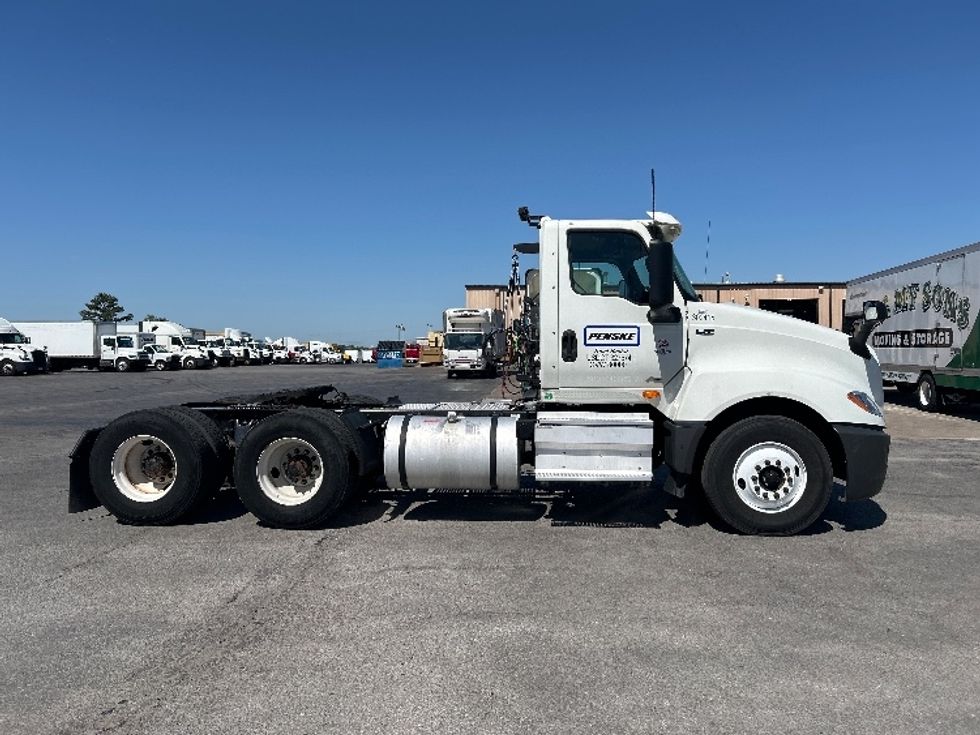 Day Cab Tractor-Heavy Duty Tractors-International-2020-LT625-Tulsa-OK-310,691\n\t\tmiles-$ 31,000 - Image 8