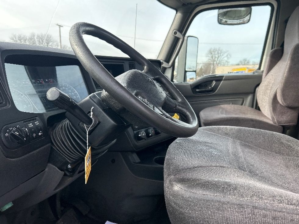 Day Cab Tractor-Heavy Duty Tractors-International-2020-LT625-Warren-MI-325,623\n\t\tmiles-$ 48,000 - Image 10