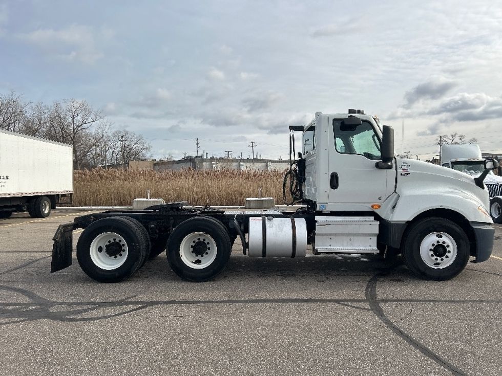 Day Cab Tractor-Heavy Duty Tractors-International-2020-LT625-Warren-MI-325,623\n\t\tmiles-$ 48,000 - Image 8