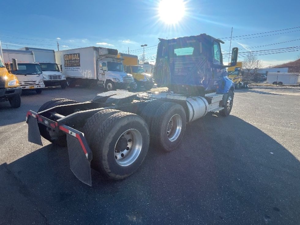 Day Cab Tractor-Heavy Duty Tractors-International-2020-LT625-West Babylon-NY-222,931\n\t\tmiles-$ 44,250 - Image 7