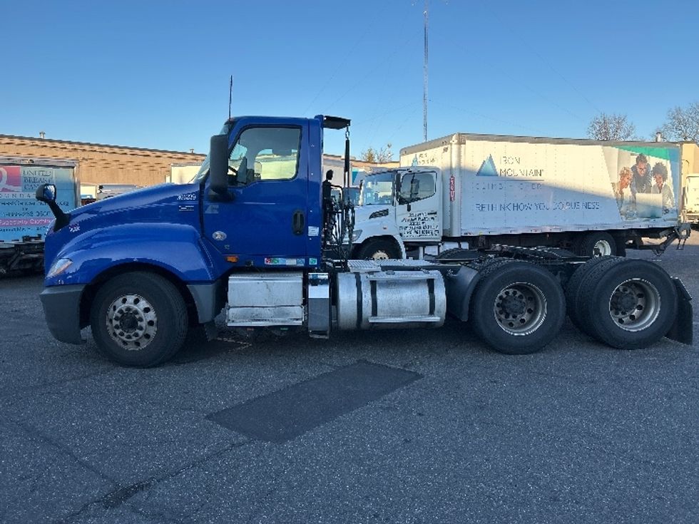 Day Cab Tractor-Heavy Duty Tractors-International-2020-LT625-West Babylon-NY-368,547\n\t\tmiles-$ 35,250 - Image 4
