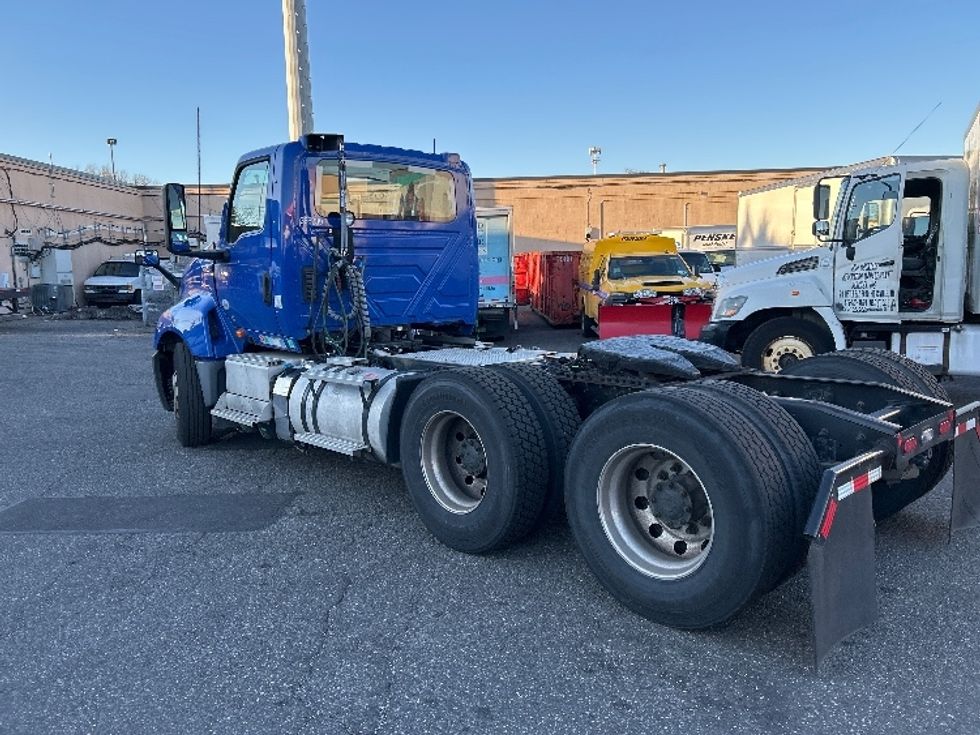 Day Cab Tractor-Heavy Duty Tractors-International-2020-LT625-West Babylon-NY-368,547\n\t\tmiles-$ 35,250 - Image 5