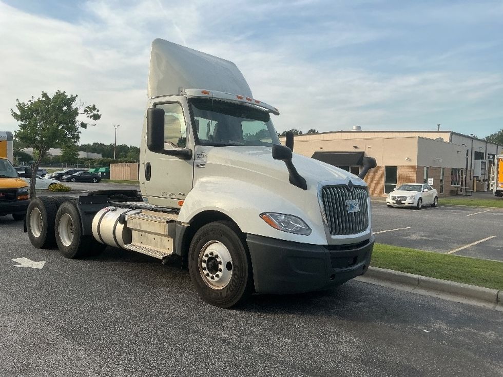Day Cab Tractor-Heavy Duty Tractors-International-2020-LT625-West Columbia-SC-518,523\n\t\tmiles-$ 22,750 - Image 1
