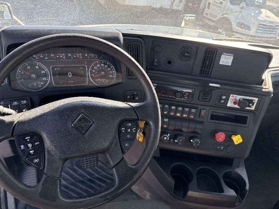 Day Cab Tractor-Heavy Duty Tractors-International-2020-LT625-West Valley City-UT-130,143\n\t\tmiles-$ 42,250 - Image 8
