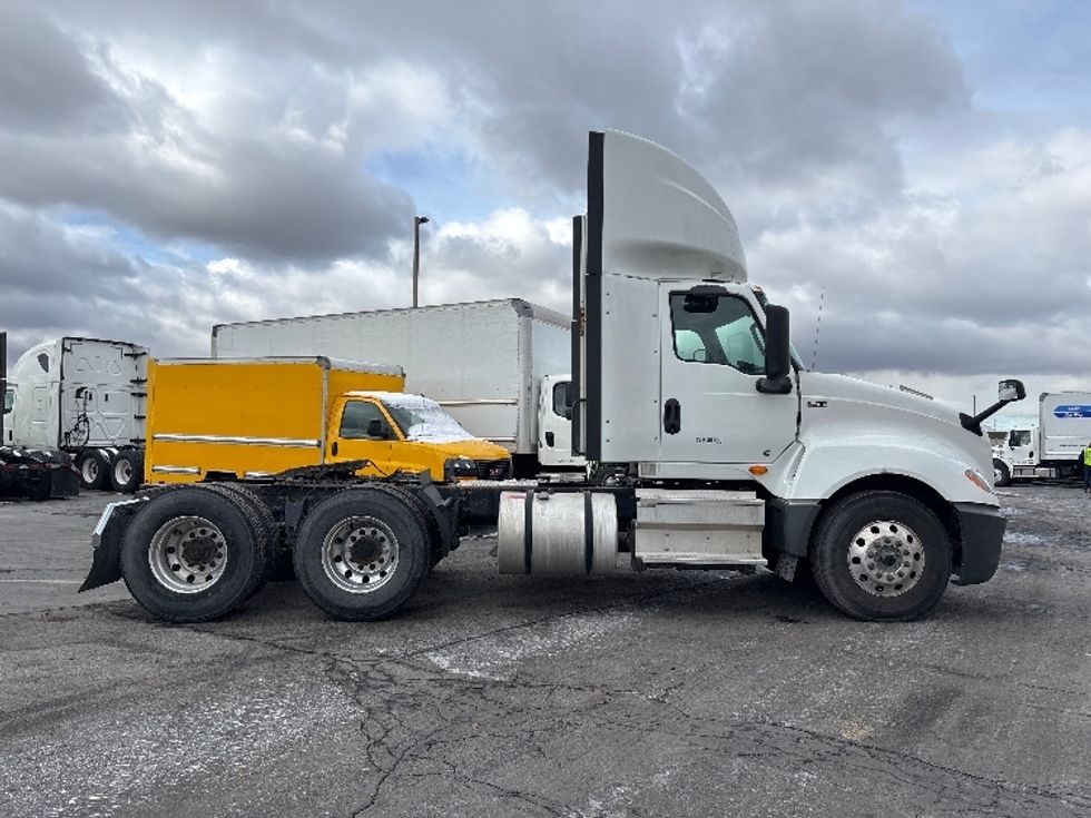 Day Cab Tractor-Heavy Duty Tractors-International-2020-LT625-West Valley City-UT-272,016\n\t\tmiles-$ 53,500 - Image 8