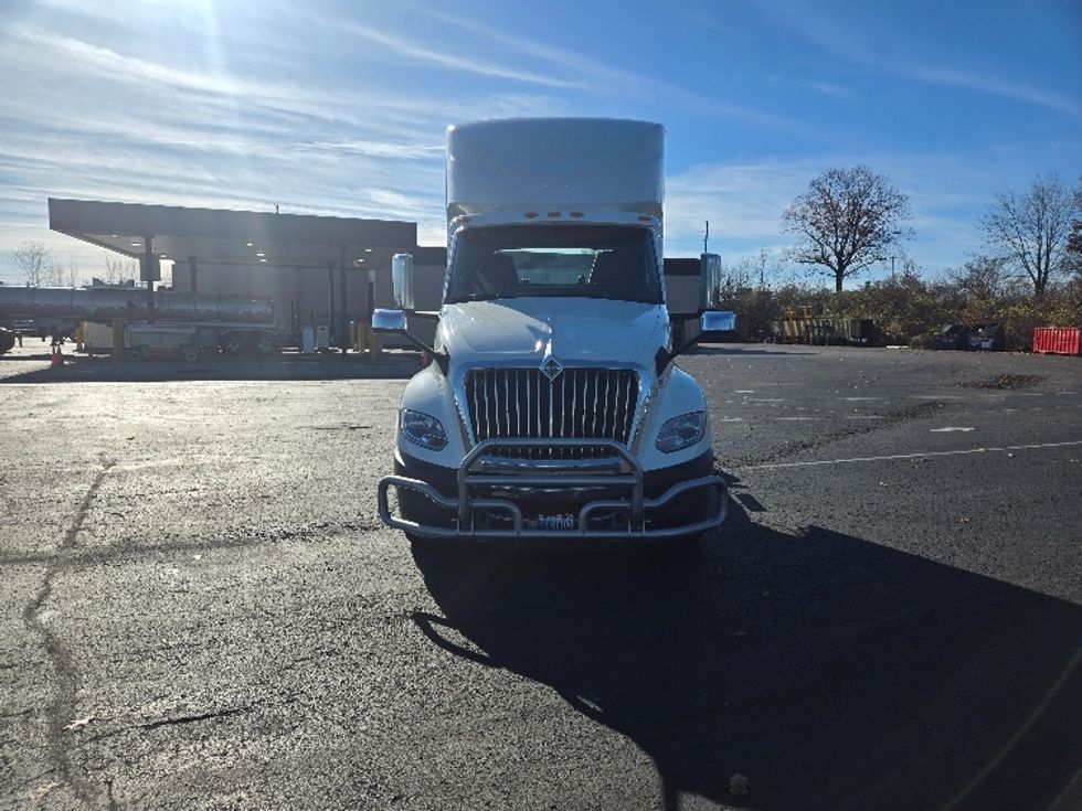 Day Cab Tractor-Heavy Duty Tractors-International-2020-LT625-White Deer-PA-467,257\n\t\tmiles-$ 34,250 - Image 2
