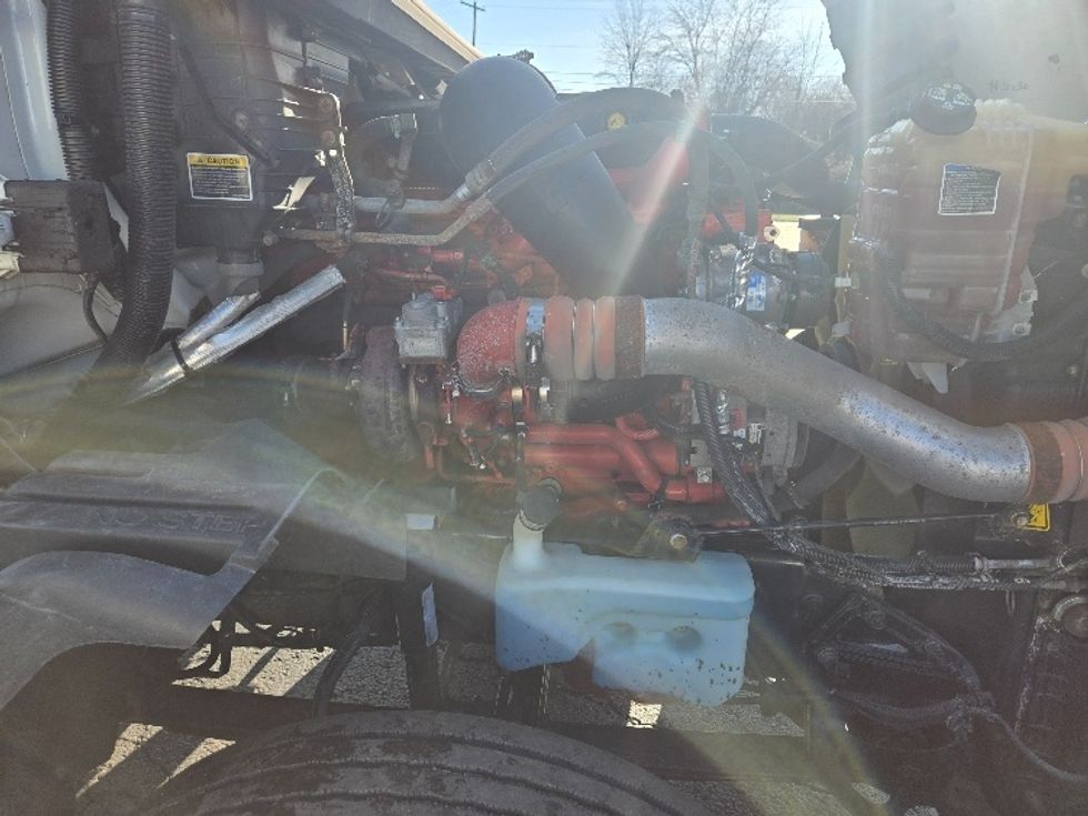 Day Cab Tractor-Heavy Duty Tractors-International-2020-LT625-White Deer-PA-490,756\n\t\tmiles-$ 32,250 - Image 15