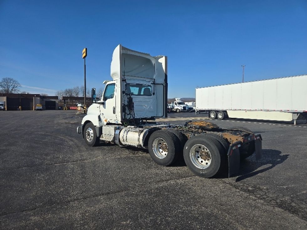 Day Cab Tractor-Heavy Duty Tractors-International-2020-LT625-White Deer-PA-490,756\n\t\tmiles-$ 32,250 - Image 5