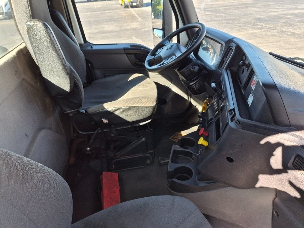 Day Cab Tractor-Heavy Duty Tractors-International-2020-LT625-White Deer-PA-553,359\n\t\tmiles-$ 23,250 - Image 14
