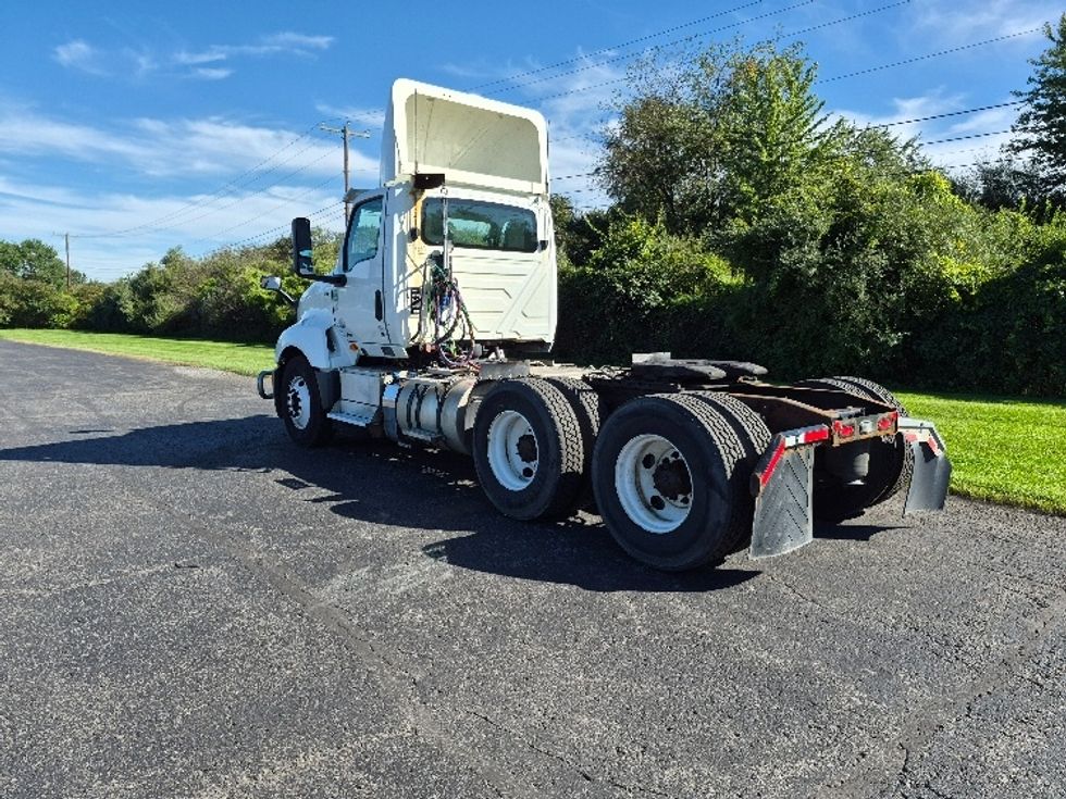 Day Cab Tractor-Heavy Duty Tractors-International-2020-LT625-White Deer-PA-553,359\n\t\tmiles-$ 23,250 - Image 5