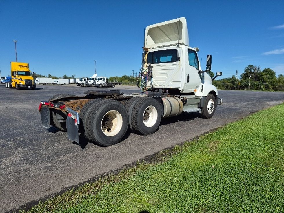 Day Cab Tractor-Heavy Duty Tractors-International-2020-LT625-White Deer-PA-553,359\n\t\tmiles-$ 23,250 - Image 7
