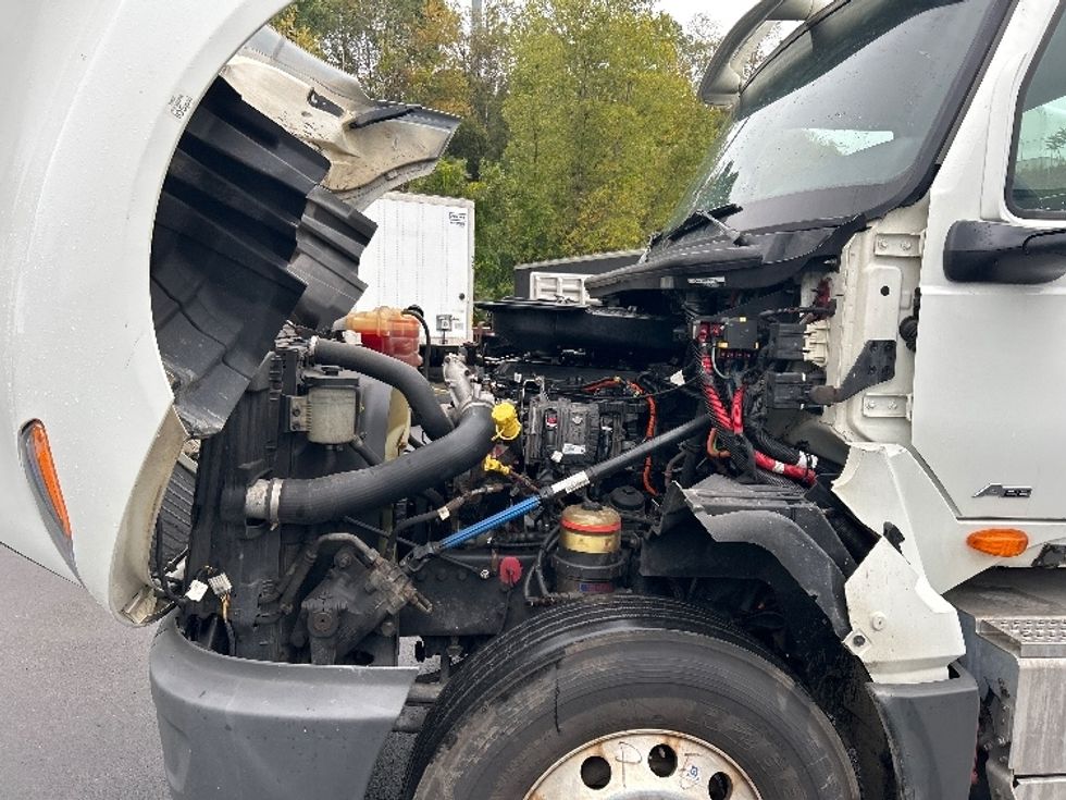 Day Cab Tractor-Heavy Duty Tractors-International-2020-LT625-Whitesboro-NY-465,719\n\t\tmiles-$ 25,750 - Image 16