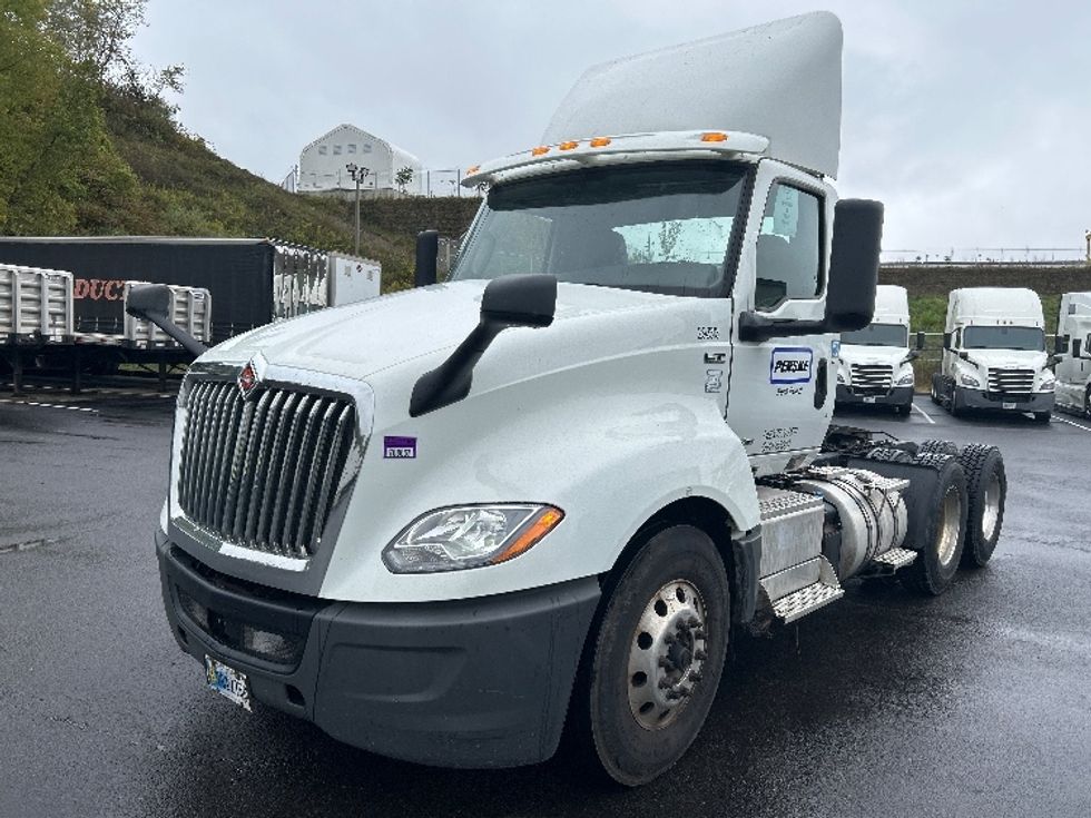 2020 International LT625 LT photo 3