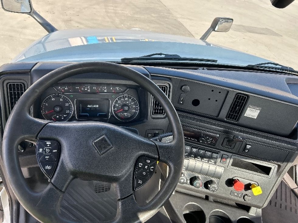 Day Cab Tractor-Heavy Duty Tractors-International-2020-LT625-Wilkes Barre-PA-463,488\n\t\tmiles-$ 25,750 - Image 11