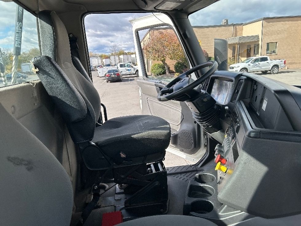 Day Cab Tractor-Heavy Duty Tractors-International-2020-LT625-Wilkes Barre-PA-463,488\n\t\tmiles-$ 25,750 - Image 14