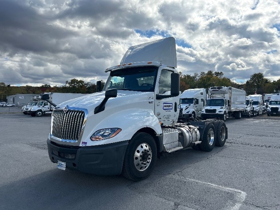 Day Cab Tractor-Heavy Duty Tractors-International-2020-LT625-Wilkes Barre-PA-463,488\n\t\tmiles-$ 25,750 - Image 3