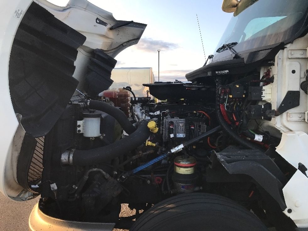 Day Cab Tractor-Heavy Duty Tractors-International-2020-LT625-Windsor-WI-313,586\n\t\tmiles-$ 30,500 - Image 16