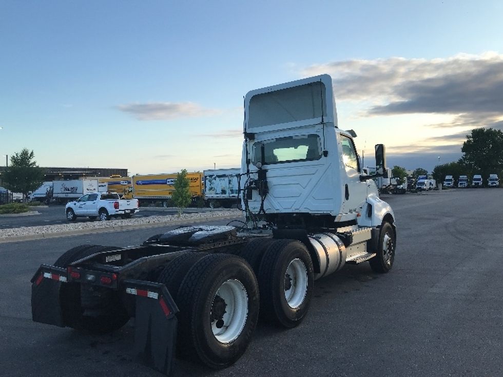 Day Cab Tractor-Heavy Duty Tractors-International-2020-LT625-Windsor-WI-313,586\n\t\tmiles-$ 30,500 - Image 7