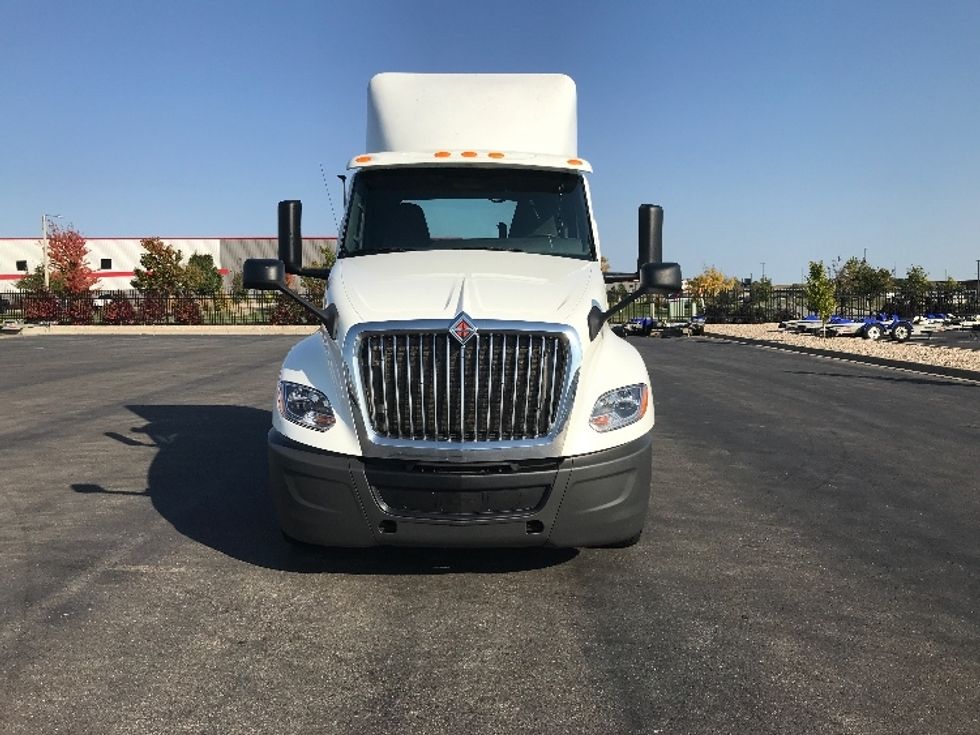 Day Cab Tractor-Heavy Duty Tractors-International-2020-LT625-Windsor-WI-499,953\n\t\tmiles-$ 28,000 - Image 2