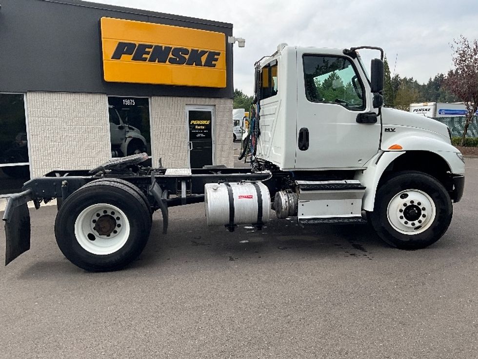 Day Cab Tractor-Heavy Duty Tractors-International-2020-MV607-Clackamas-OR-147,763\n\t\tmiles-$ 53,750 - Image 8