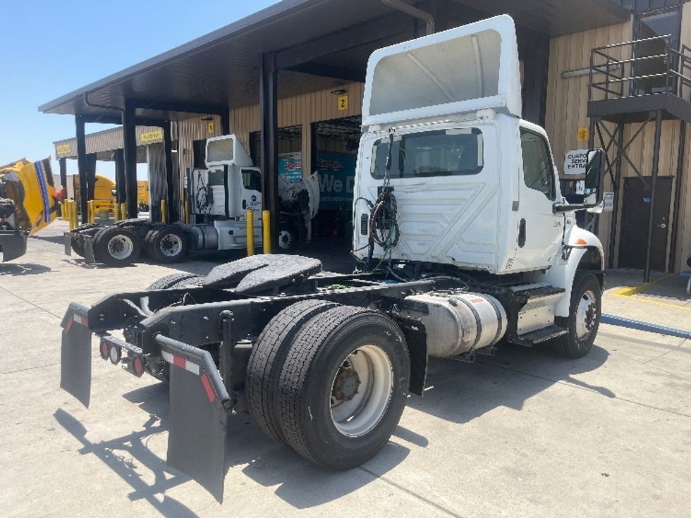 Day Cab Tractor-Heavy Duty Tractors-International-2020-MV607-Fontana-CA-166,647\n\t\tmiles-$ 59,250 - Image 7