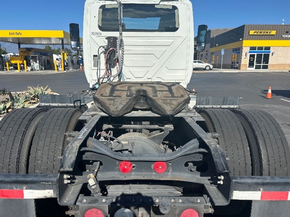 Day Cab Tractor-Heavy Duty Tractors-International-2020-MV607-Fontana-CA-174,373\n\t\tmiles-$ 58,500 - Image 6