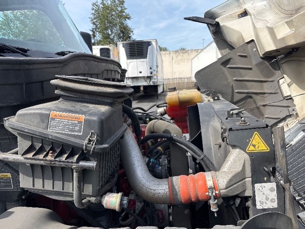 Day Cab Tractor-Heavy Duty Tractors-International-2020-MV607-Kent-WA-138,724\n\t\tmiles-$ 51,500 - Image 15